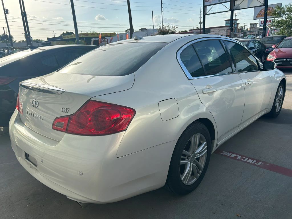 infiniti g sedan 2011 JN1CV6AP1BM304787 image infiniti g sedan 2011 JN1CV6AP1BM304787 image